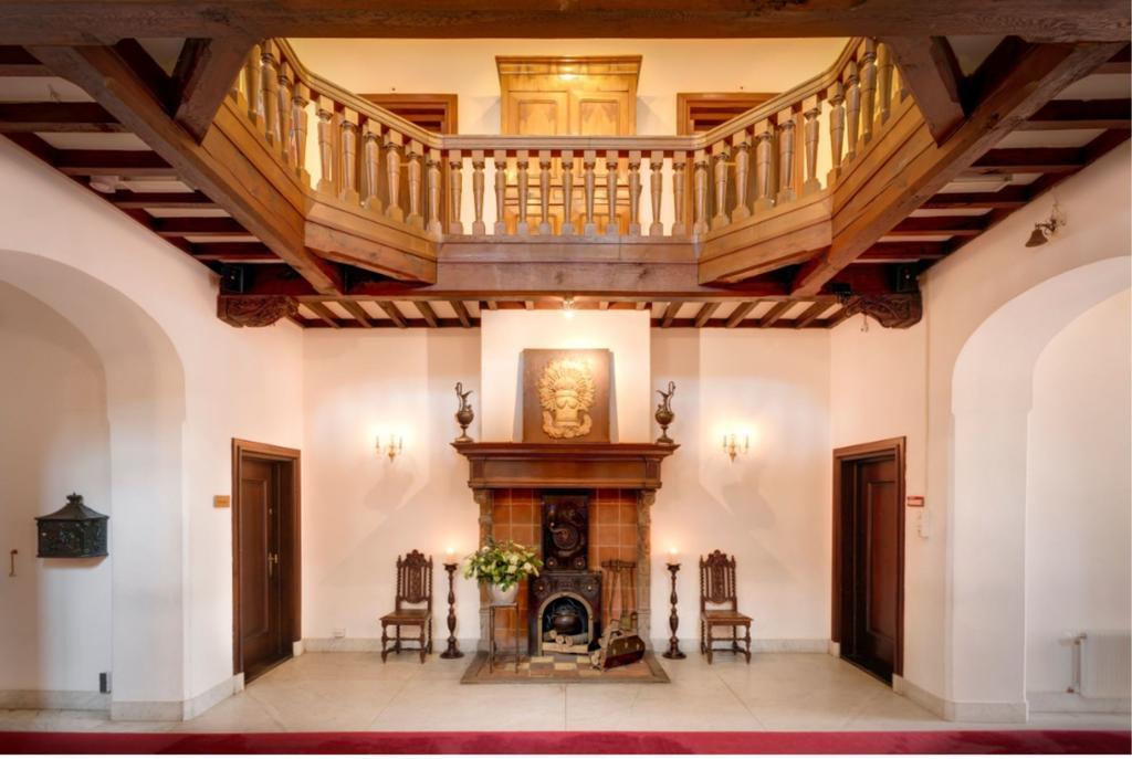 Hotel Kasteel De Essenburgh Hierden Kültér fotó