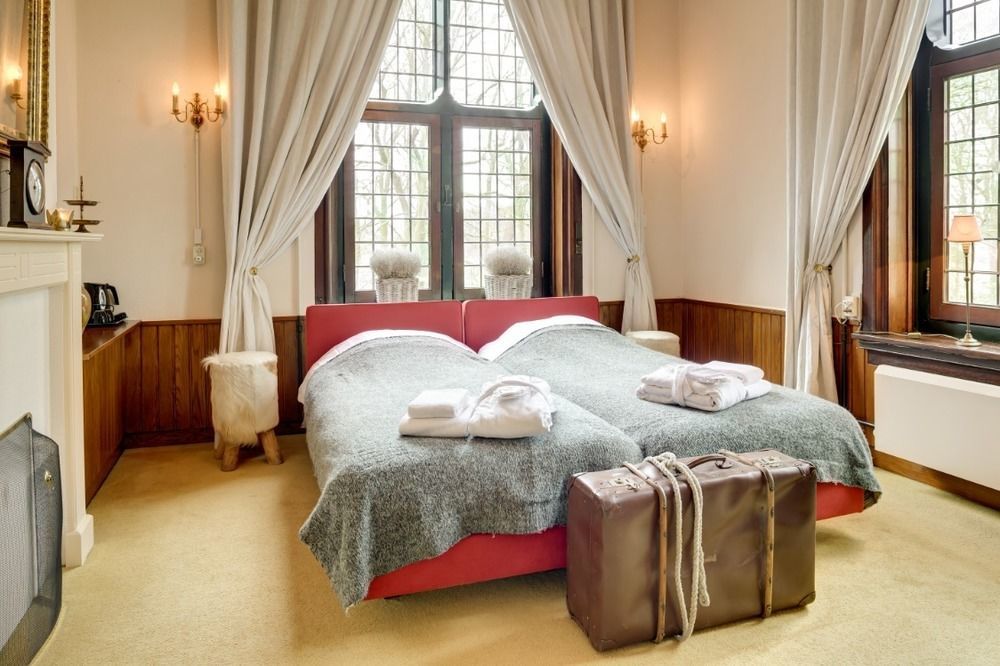 Hotel Kasteel De Essenburgh Hierden Kültér fotó