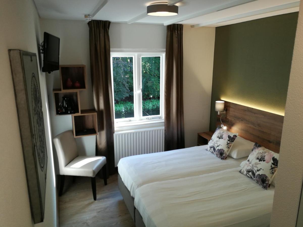 Hotel Kasteel De Essenburgh Hierden Kültér fotó