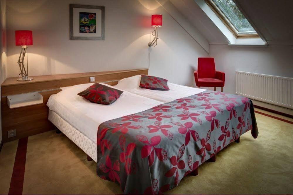 Hotel Kasteel De Essenburgh Hierden Kültér fotó
